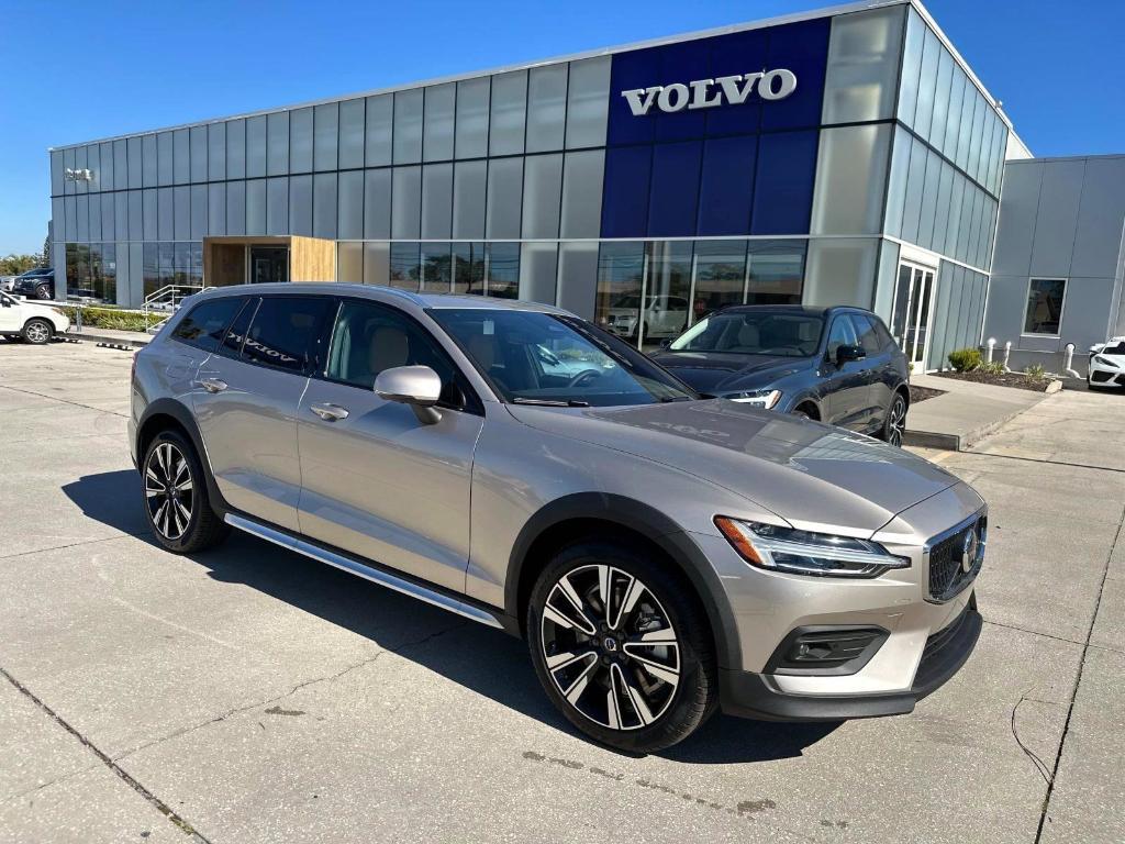 new 2025 Volvo V60 Cross Country car, priced at $57,775