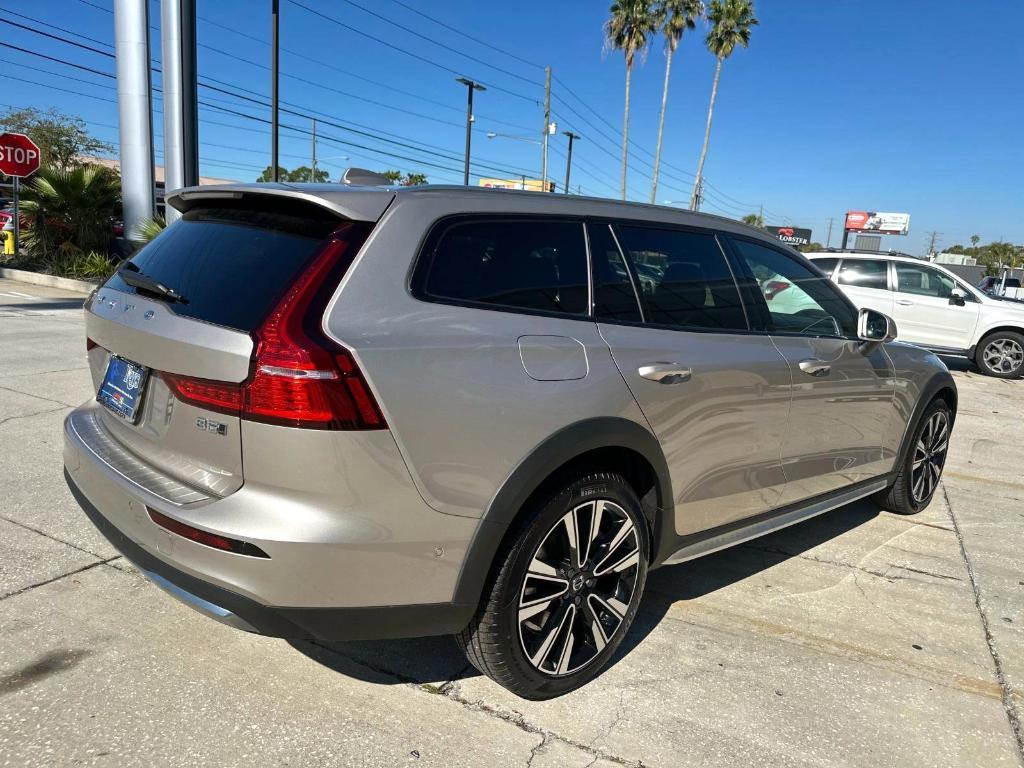 new 2025 Volvo V60 Cross Country car, priced at $57,775