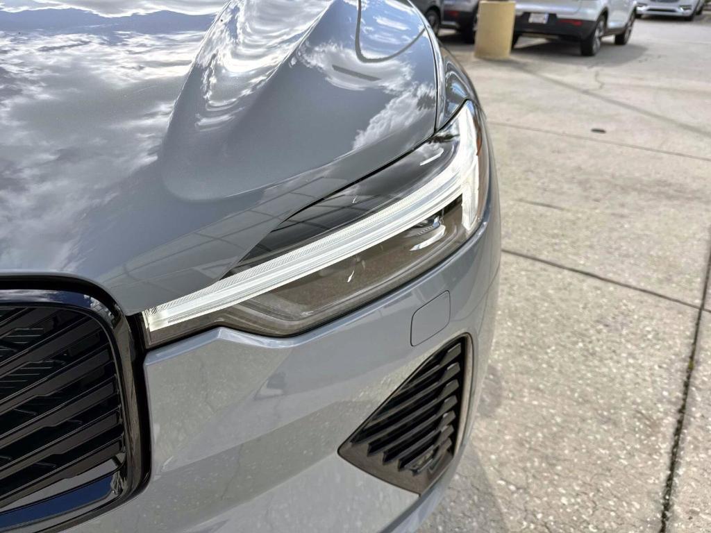 new 2026 Volvo XC60 car, priced at $62,017