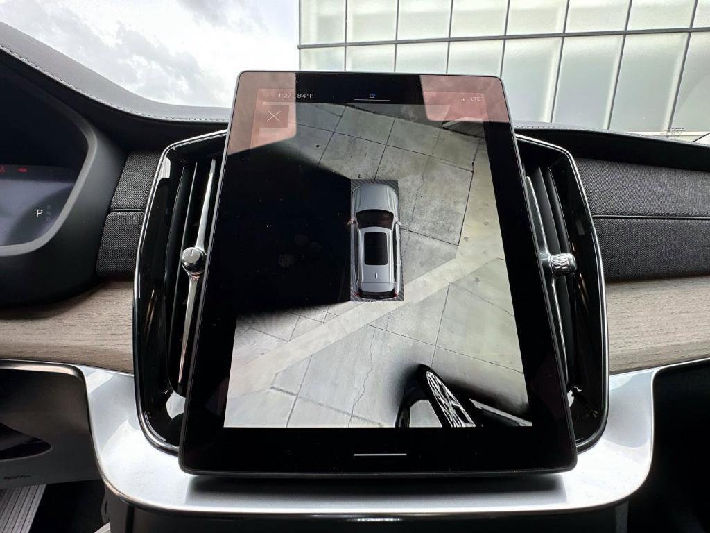 new 2025 Volvo XC90 car, priced at $65,555