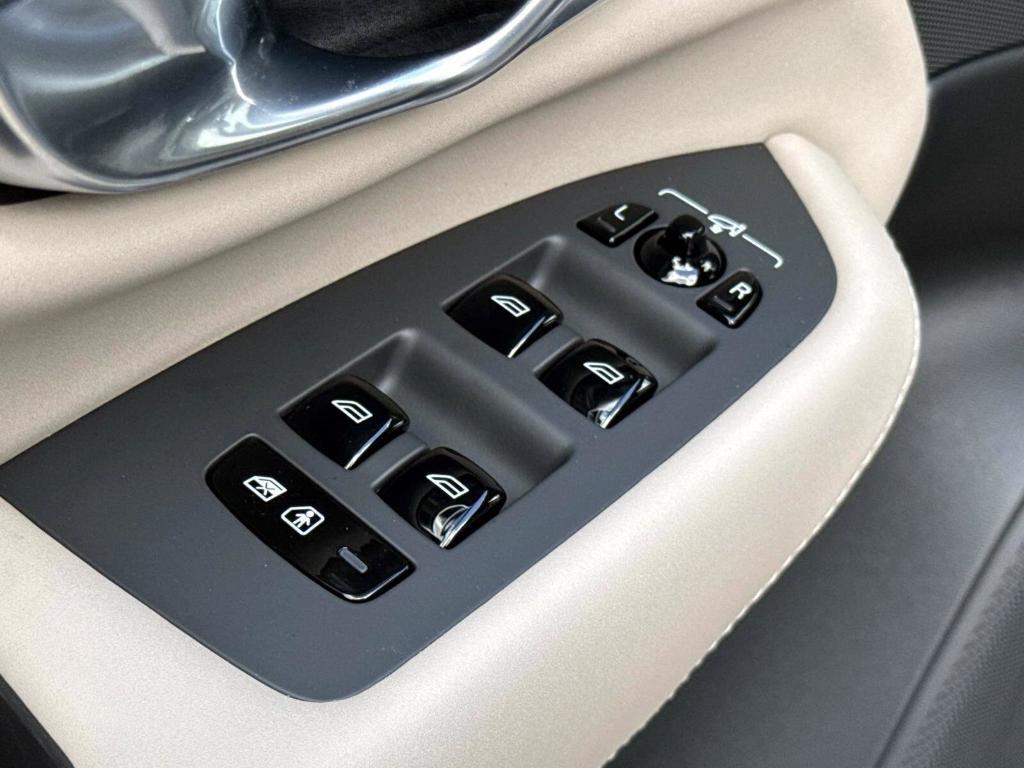 new 2026 Volvo XC90 car, priced at $76,075