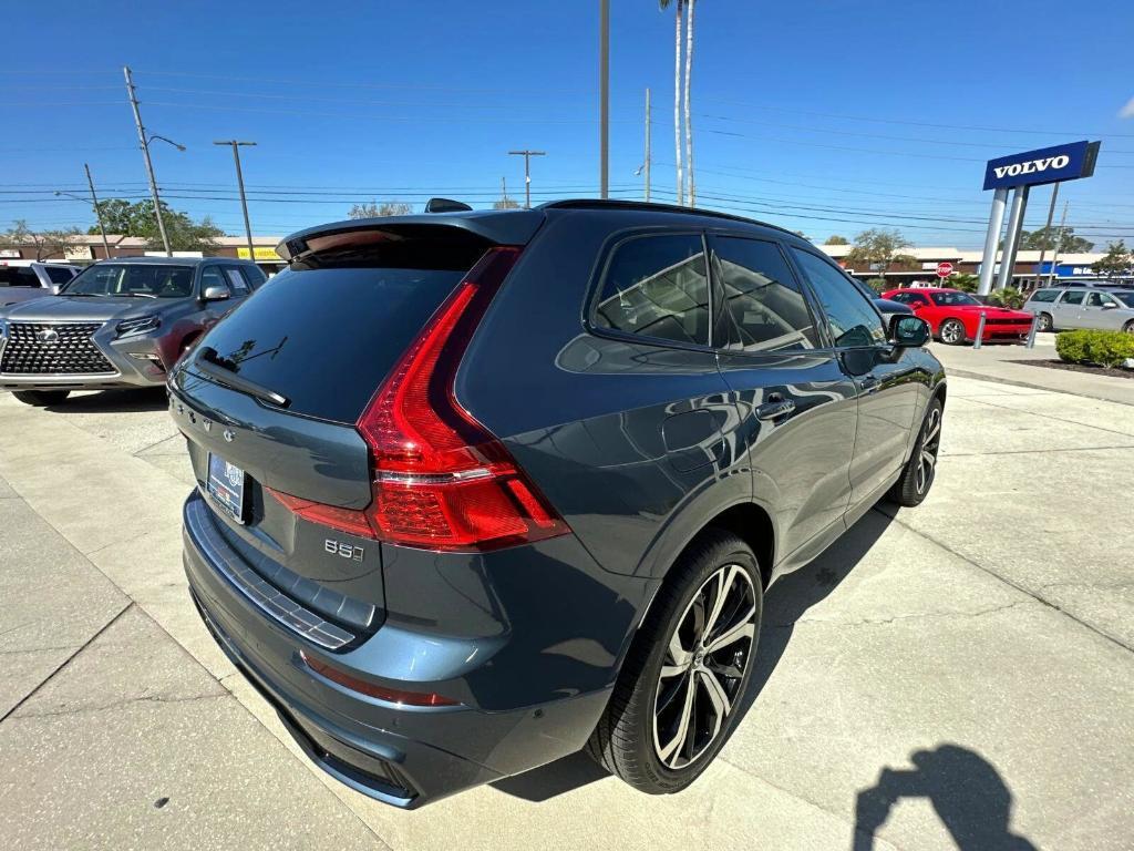 new 2025 Volvo XC60 car, priced at $59,910