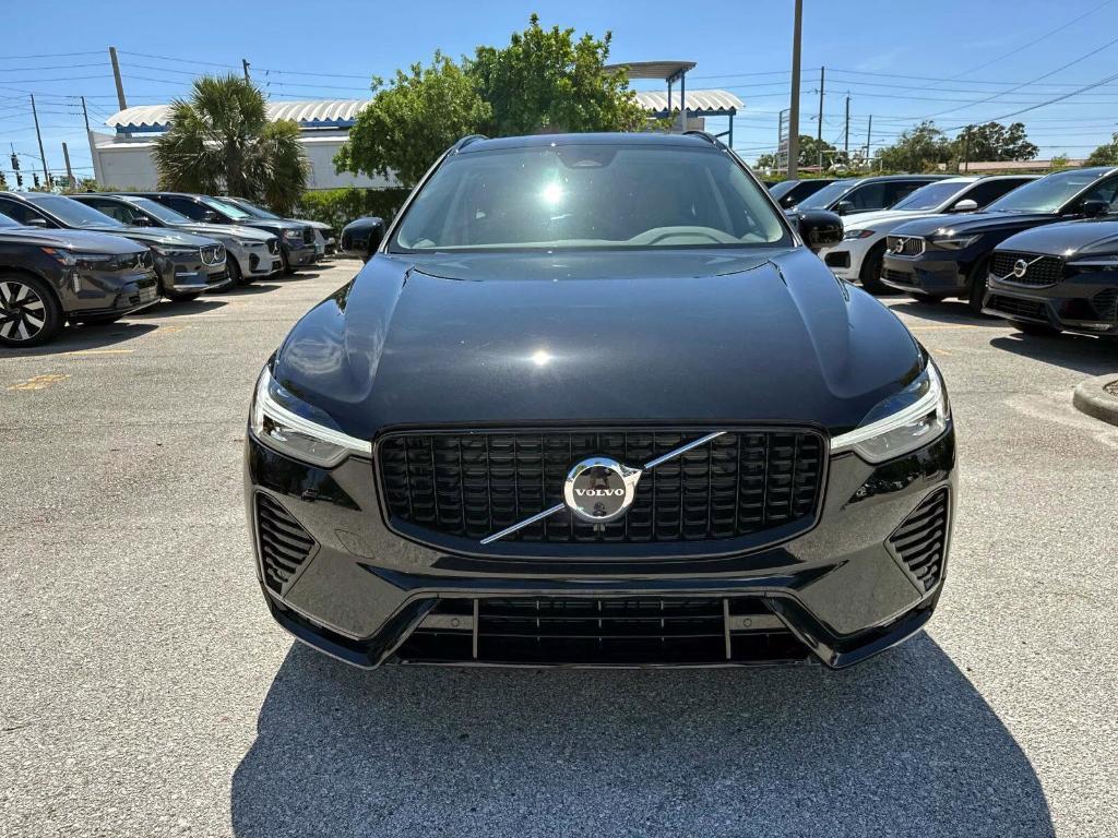 new 2025 Volvo XC60 car, priced at $55,360
