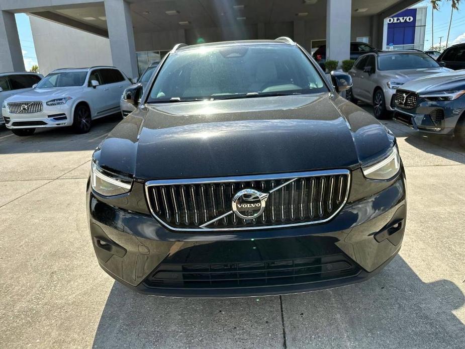 new 2025 Volvo XC40 car, priced at $47,765