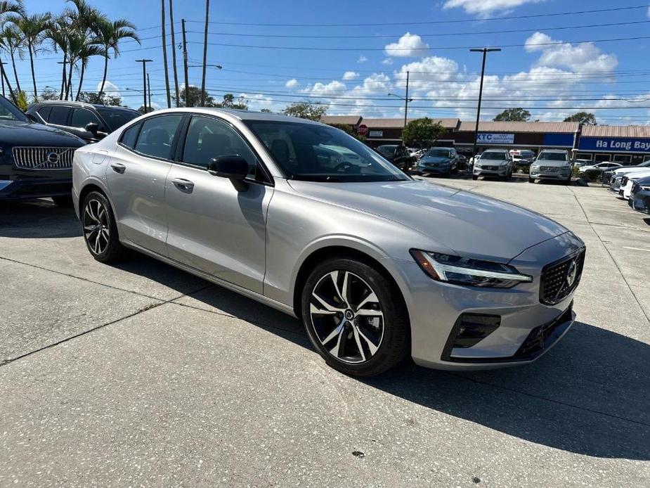 new 2025 Volvo S60 car, priced at $44,415