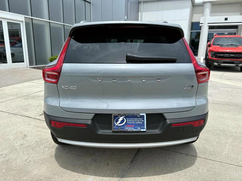 new 2025 Volvo XC40 car, priced at $45,465