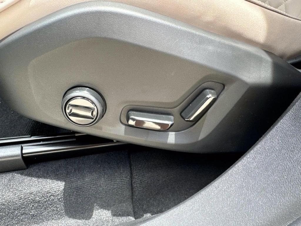 new 2026 Volvo XC90 car, priced at $67,275