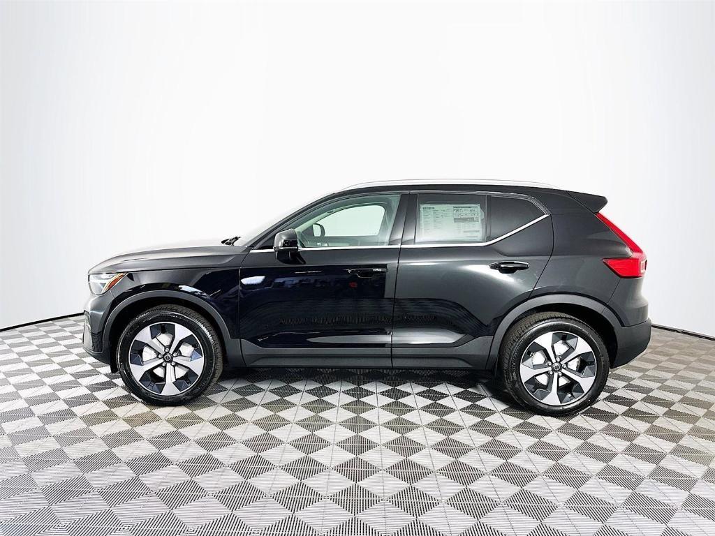 new 2025 Volvo XC40 car, priced at $44,845