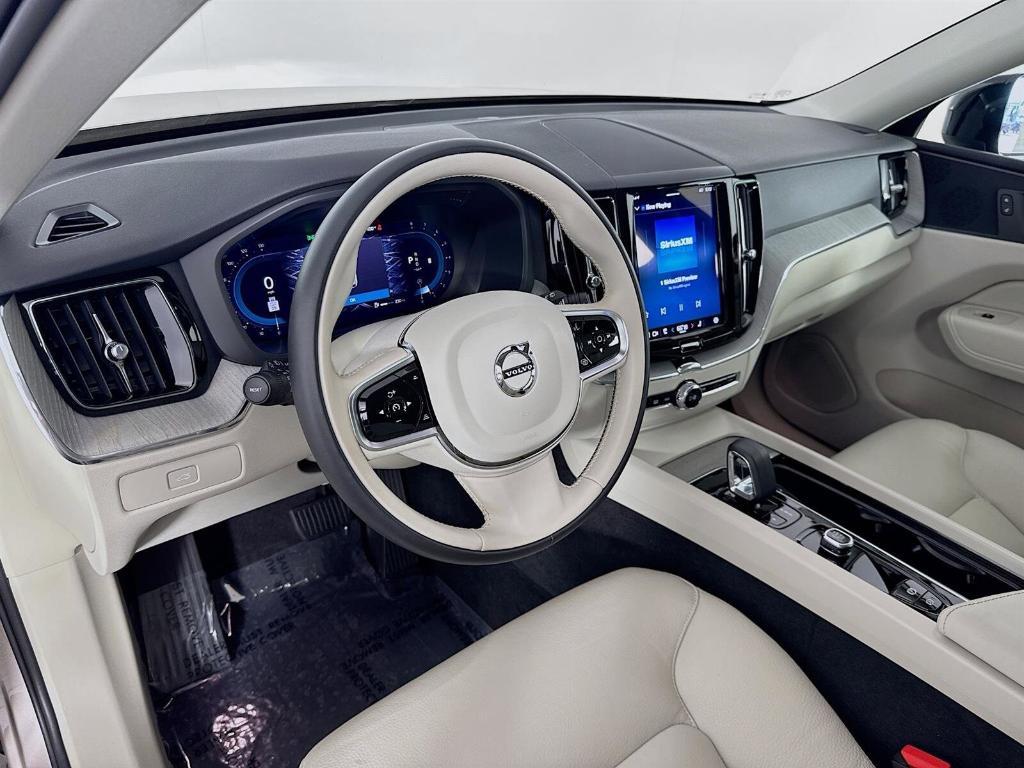 new 2025 Volvo XC60 car, priced at $52,521