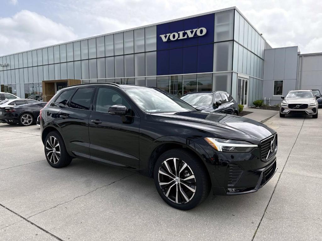 new 2025 Volvo XC60 car, priced at $51,975