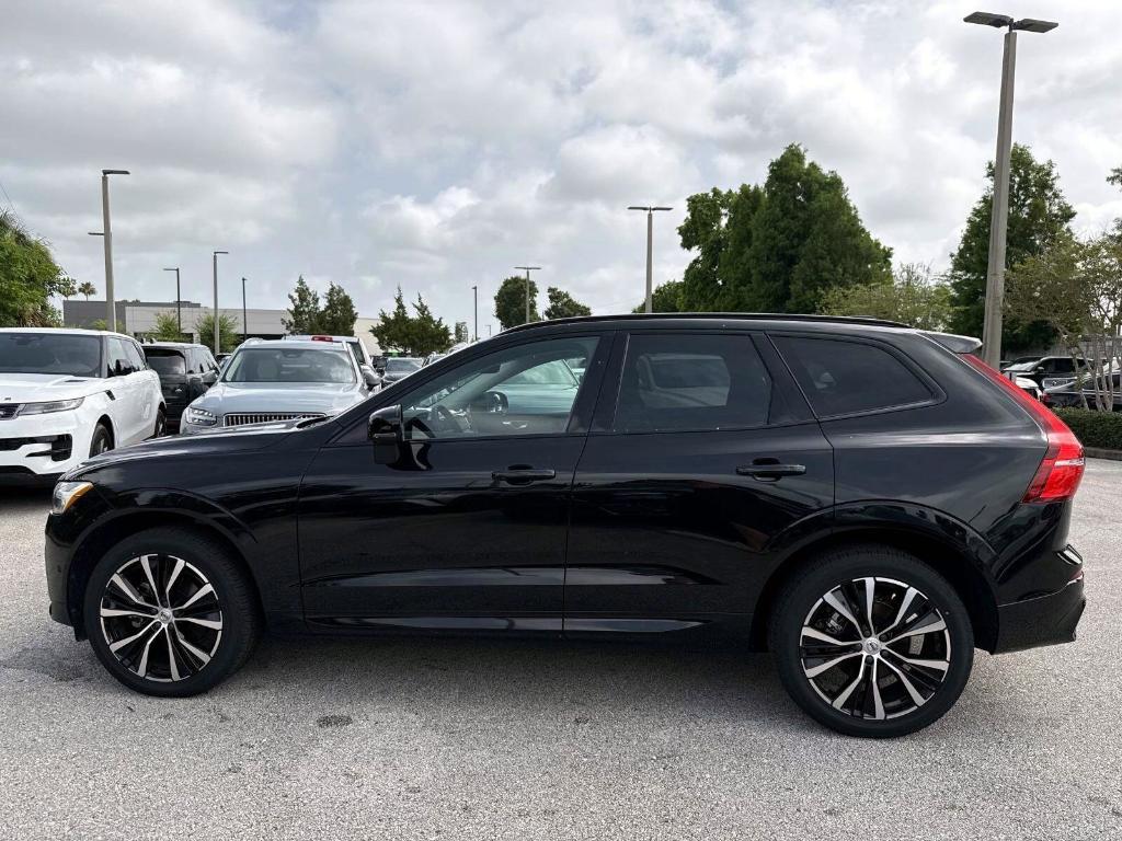 new 2025 Volvo XC60 car, priced at $54,975