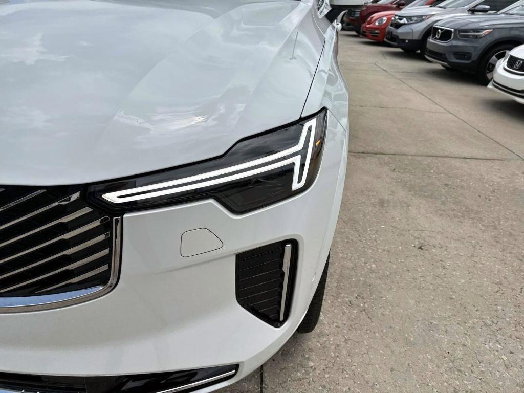 new 2025 Volvo XC90 car, priced at $65,555