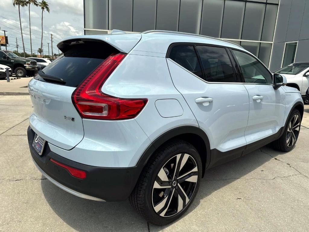 new 2025 Volvo XC40 car, priced at $51,015