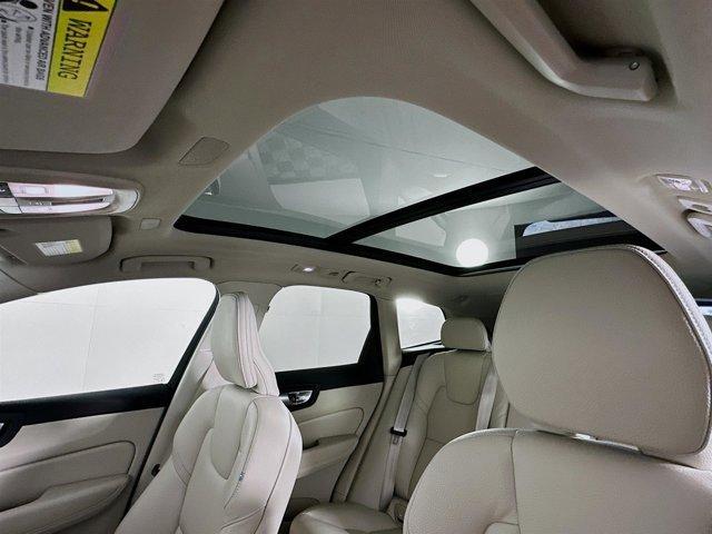 used 2024 Volvo XC60 car, priced at $37,491