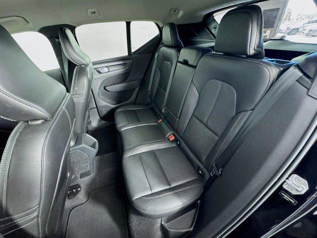 used 2021 Volvo XC40 car, priced at $22,991