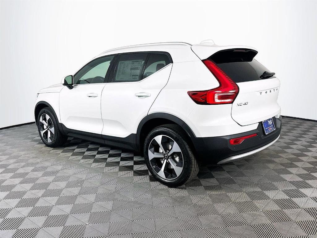 new 2025 Volvo XC40 car, priced at $48,315