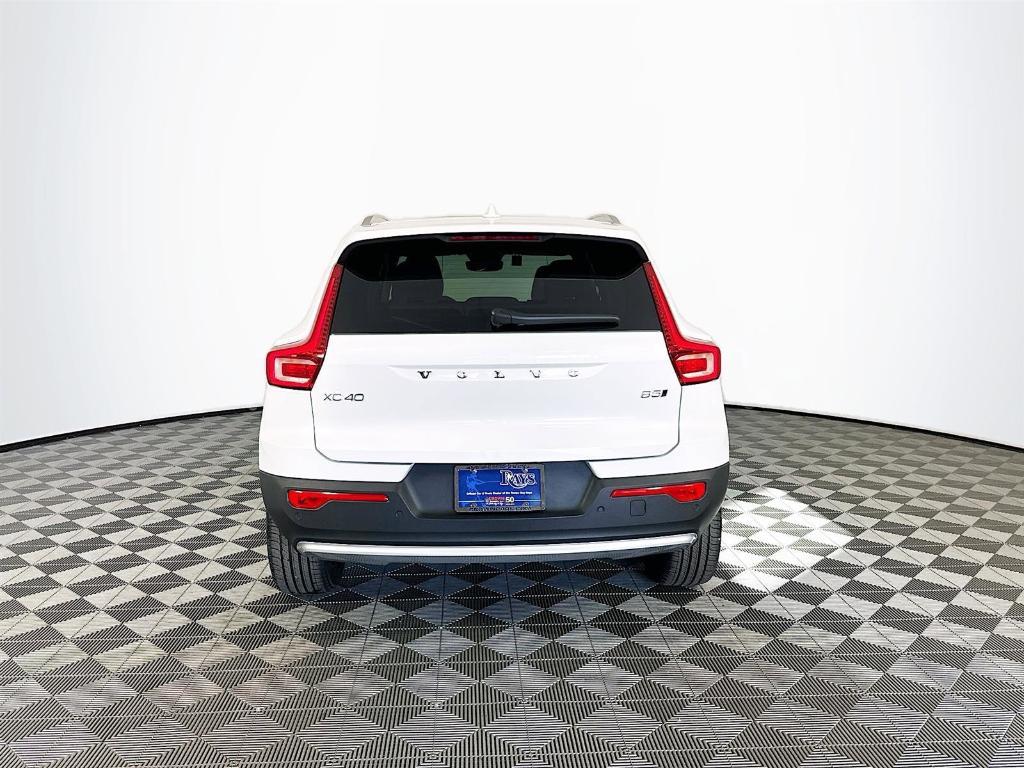 new 2025 Volvo XC40 car, priced at $48,315