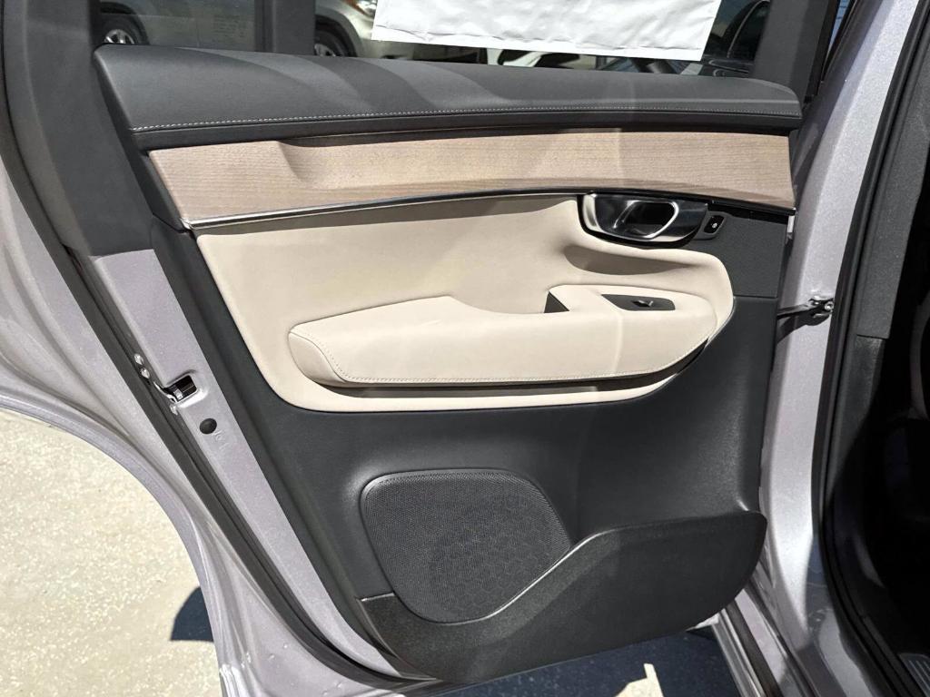 new 2026 Volvo XC90 car, priced at $61,338