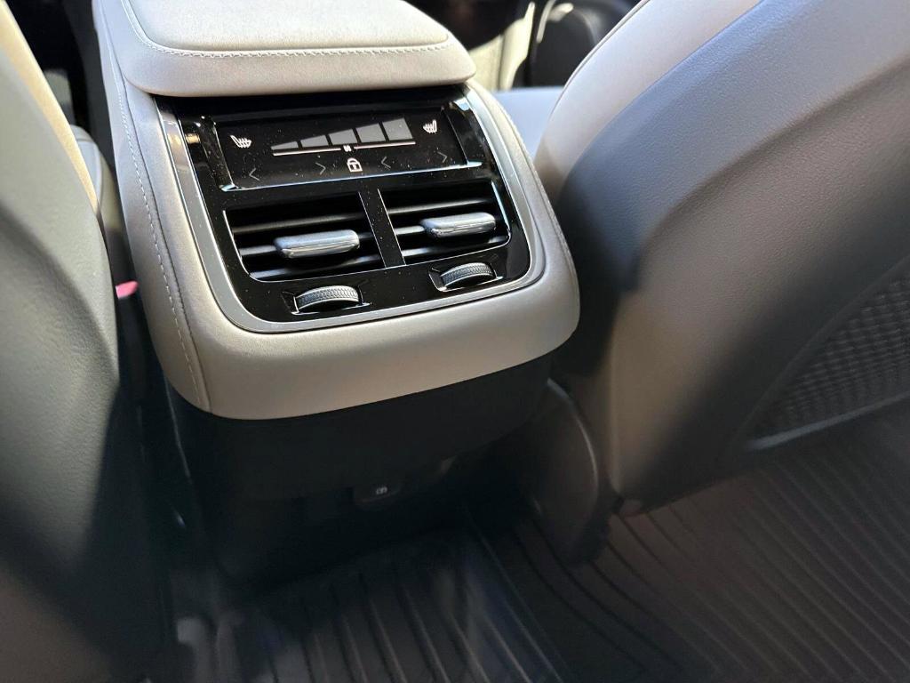 new 2026 Volvo XC90 car, priced at $61,338