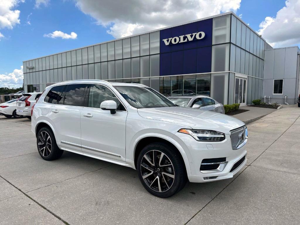 new 2025 Volvo XC90 car, priced at $67,265