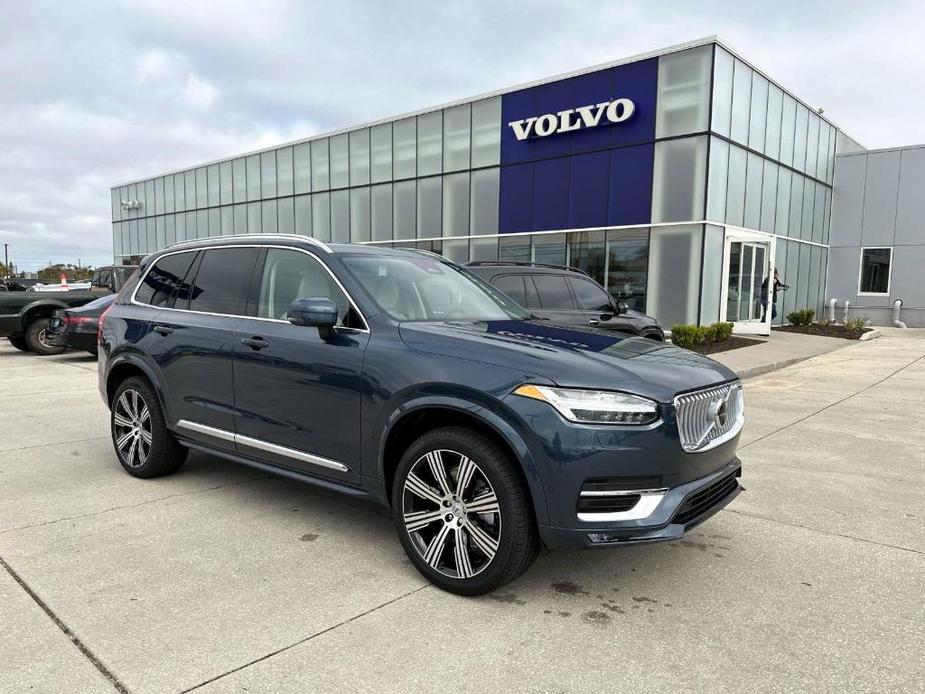 new 2024 Volvo XC90 car, priced at $65,035