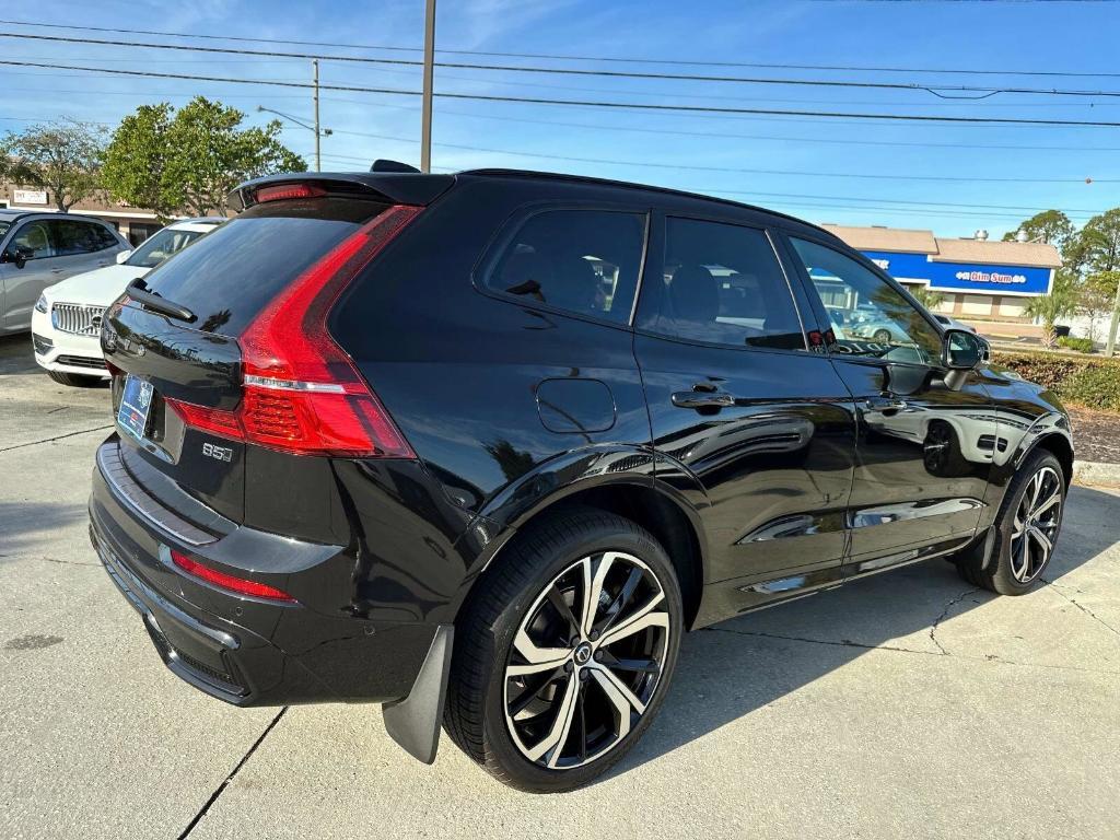 new 2025 Volvo XC60 car, priced at $60,960