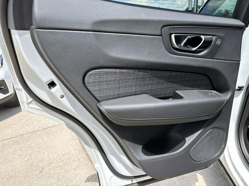 new 2025 Volvo XC60 car, priced at $47,133