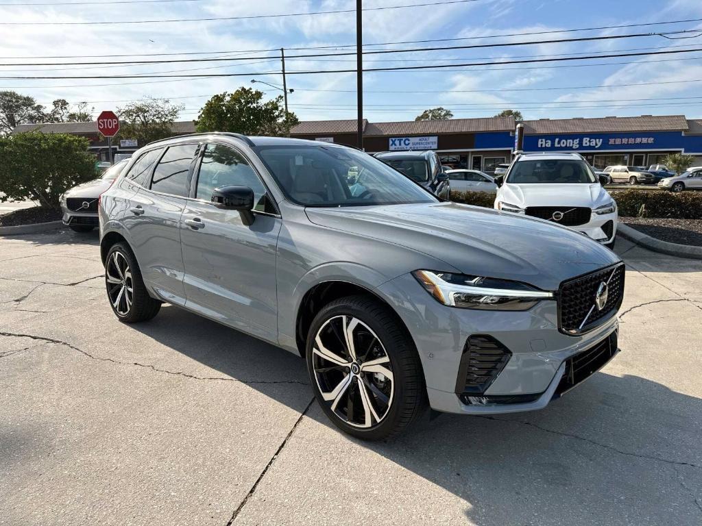 new 2025 Volvo XC60 car, priced at $59,885