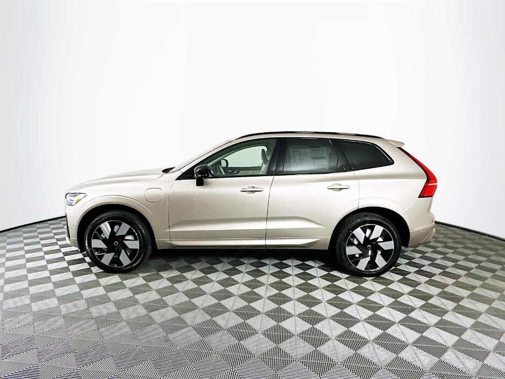 new 2025 Volvo XC60 Plug-In Hybrid car, priced at $65,510