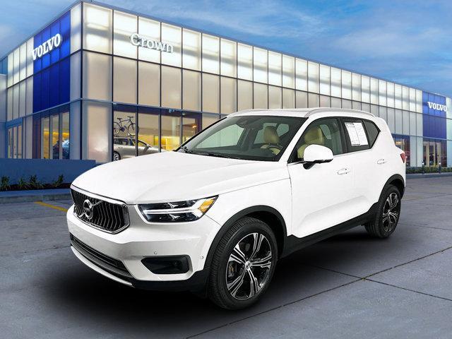 used 2022 Volvo XC40 car, priced at $34,991
