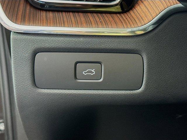 used 2023 Volvo XC60 car, priced at $40,991