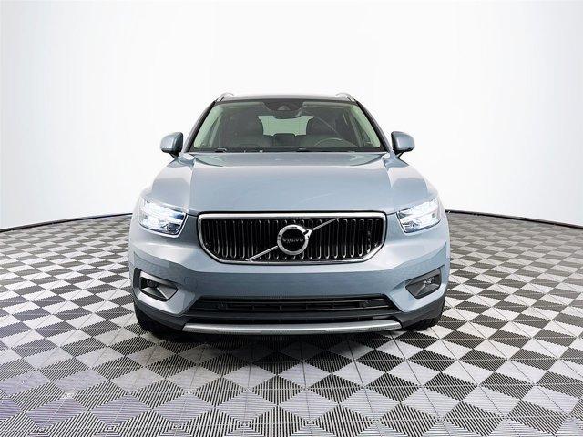 used 2021 Volvo XC40 car, priced at $25,491