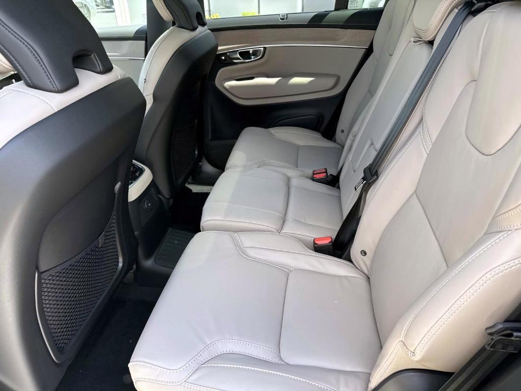 new 2026 Volvo XC90 Plug-In Hybrid car, priced at $85,625