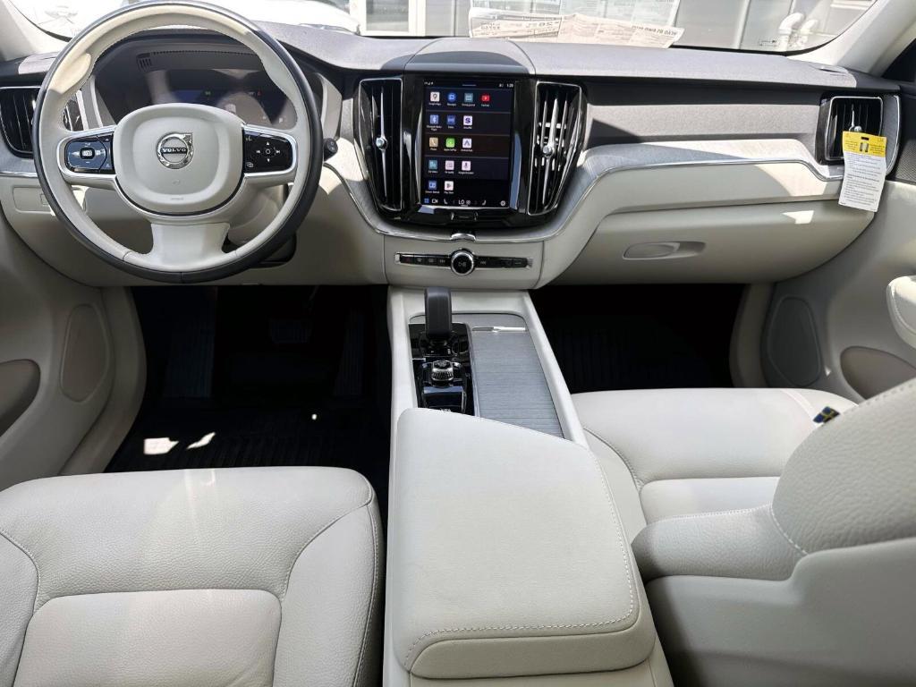 new 2025 Volvo XC60 car, priced at $51,539