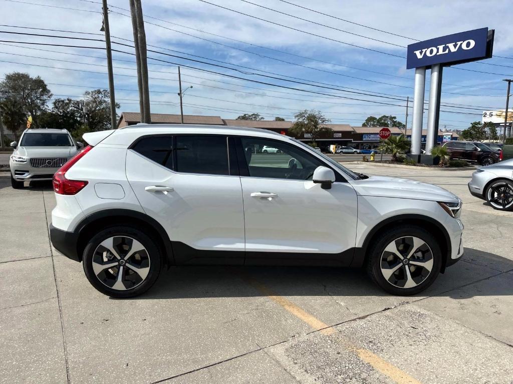 new 2025 Volvo XC40 car, priced at $44,845