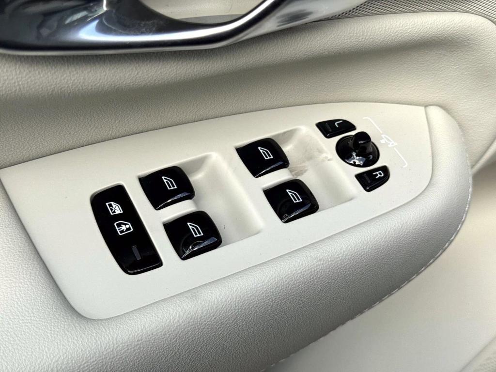 new 2026 Volvo XC90 car, priced at $72,900
