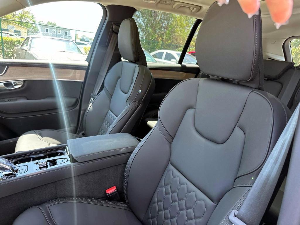 new 2025 Volvo XC90 Plug-In Hybrid car, priced at $74,985