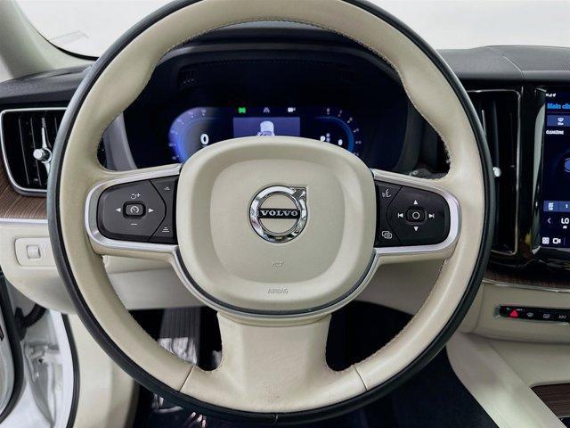 used 2022 Volvo XC60 car, priced at $31,991