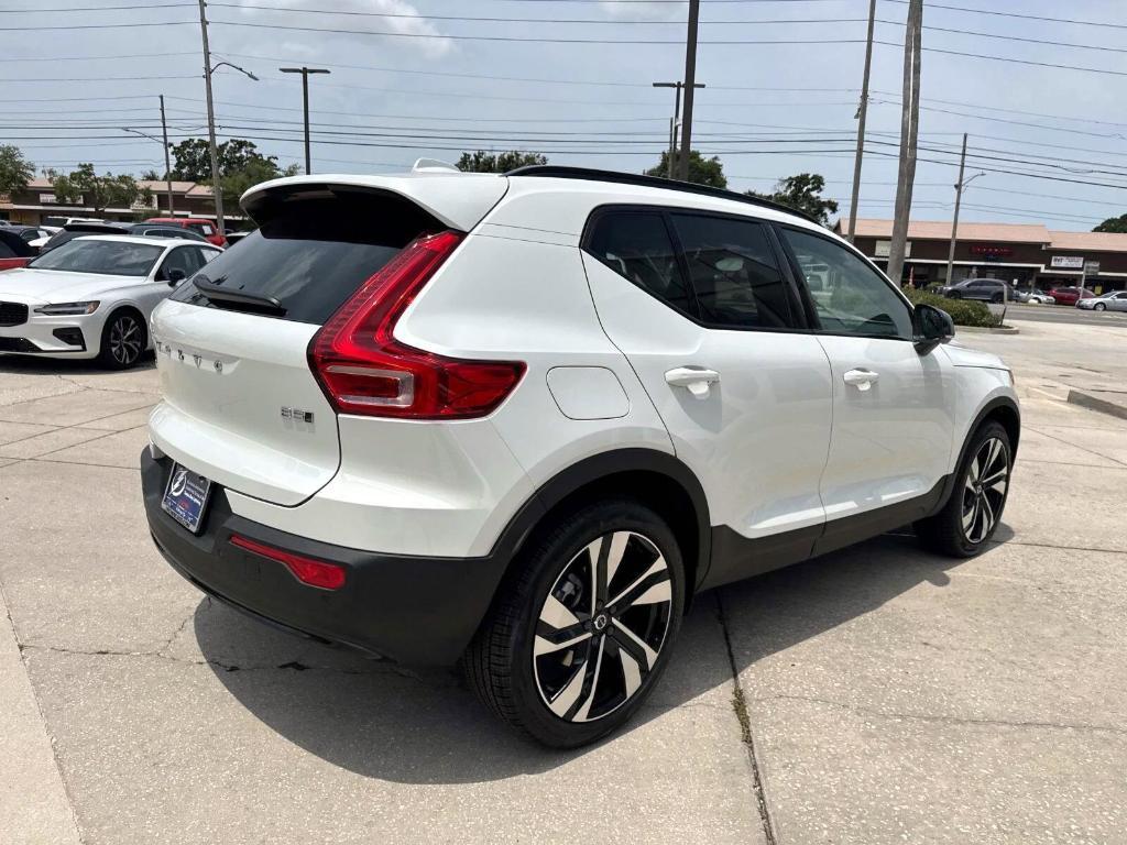 new 2025 Volvo XC40 car, priced at $51,015