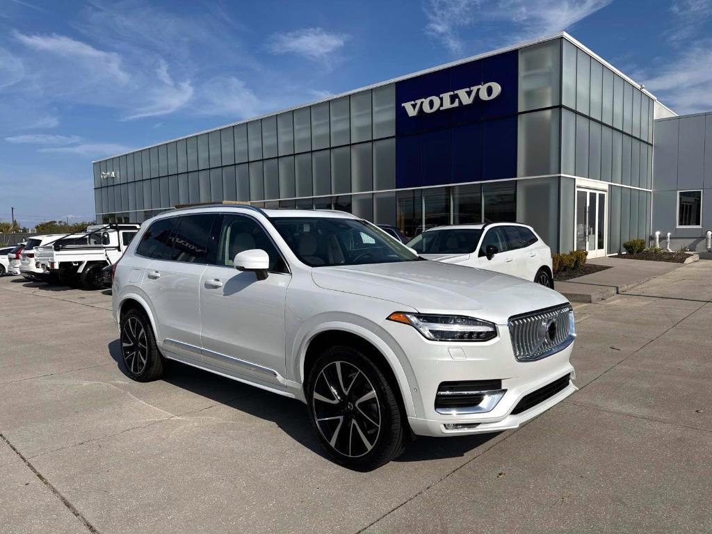 new 2025 Volvo XC90 car, priced at $67,265