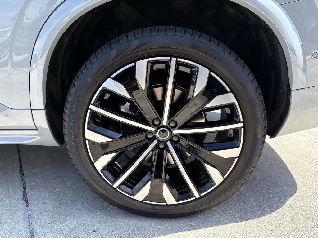 new 2025 Volvo XC90 Plug-In Hybrid car, priced at $78,805