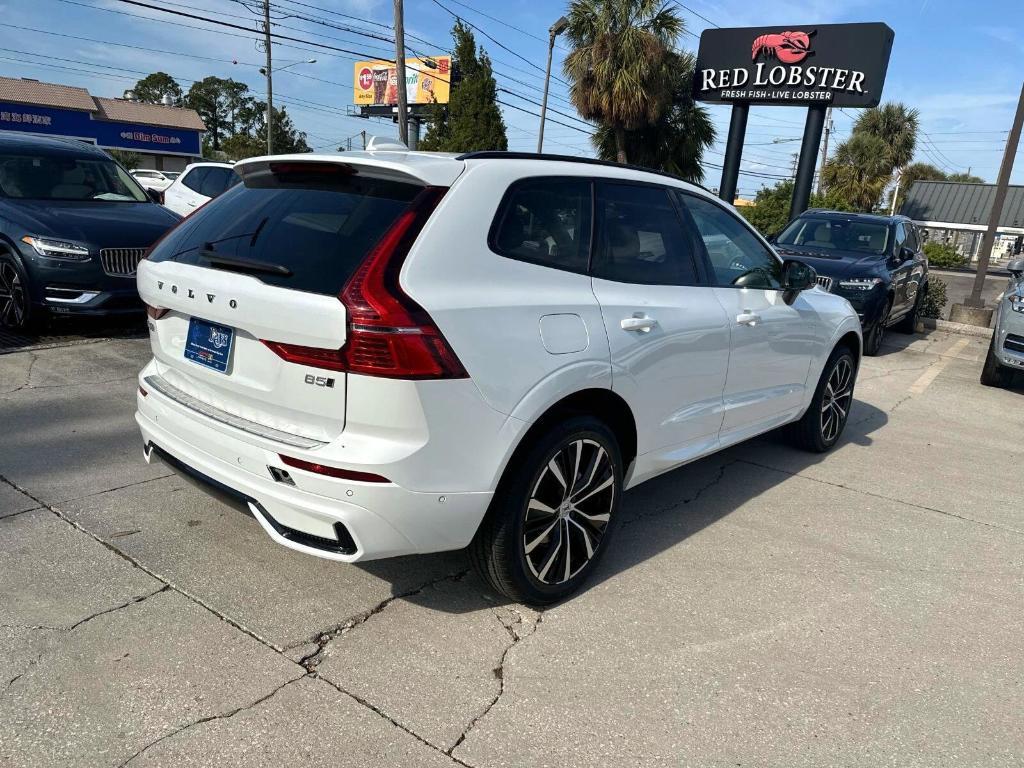 new 2025 Volvo XC60 car, priced at $54,975