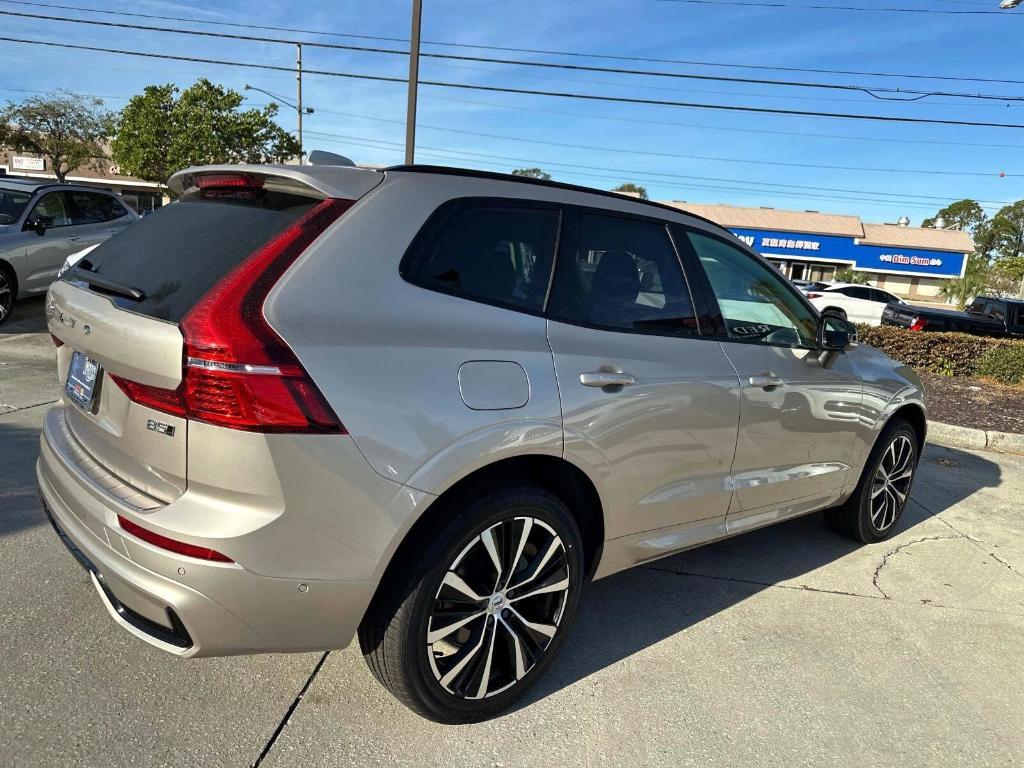 new 2025 Volvo XC60 car, priced at $56,525