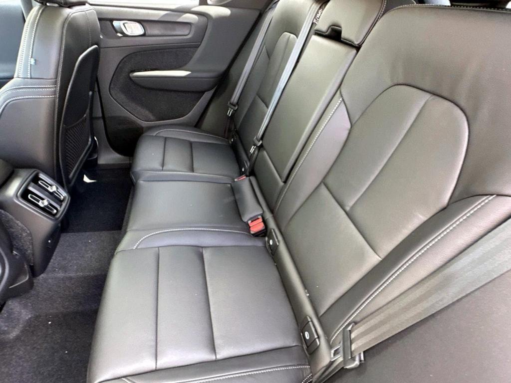 new 2025 Volvo XC40 car, priced at $44,845