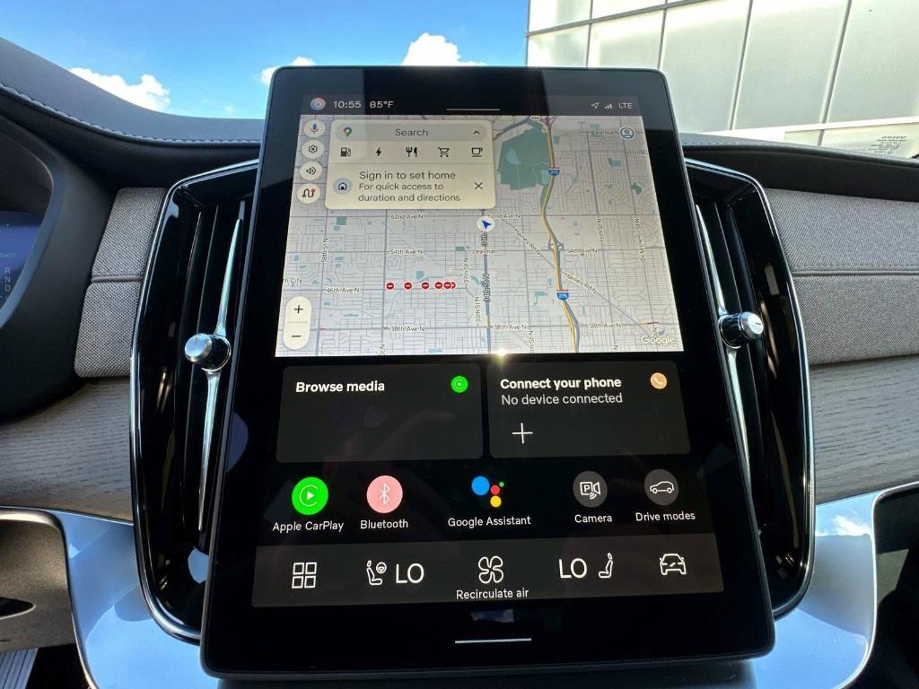 new 2025 Volvo XC90 Plug-In Hybrid car, priced at $69,995