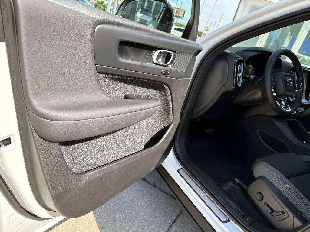 new 2025 Volvo EX40 car, priced at $55,435