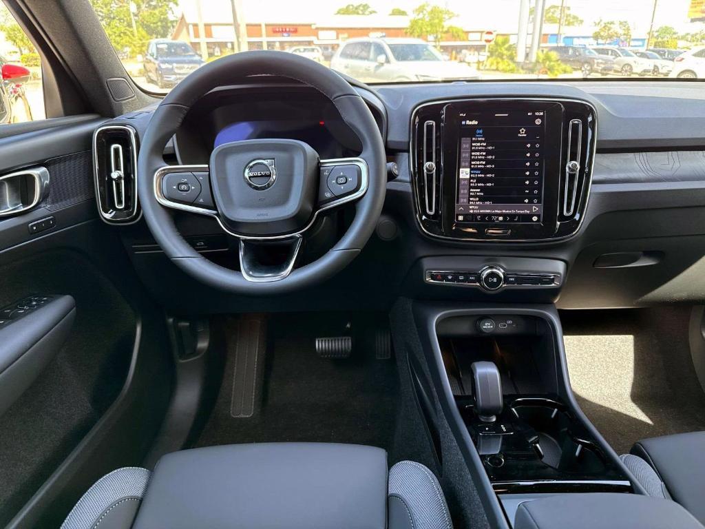 new 2025 Volvo EX40 car, priced at $55,435
