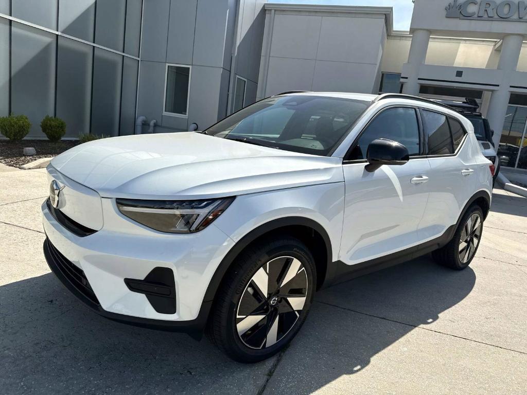 new 2025 Volvo EX40 car, priced at $49,435