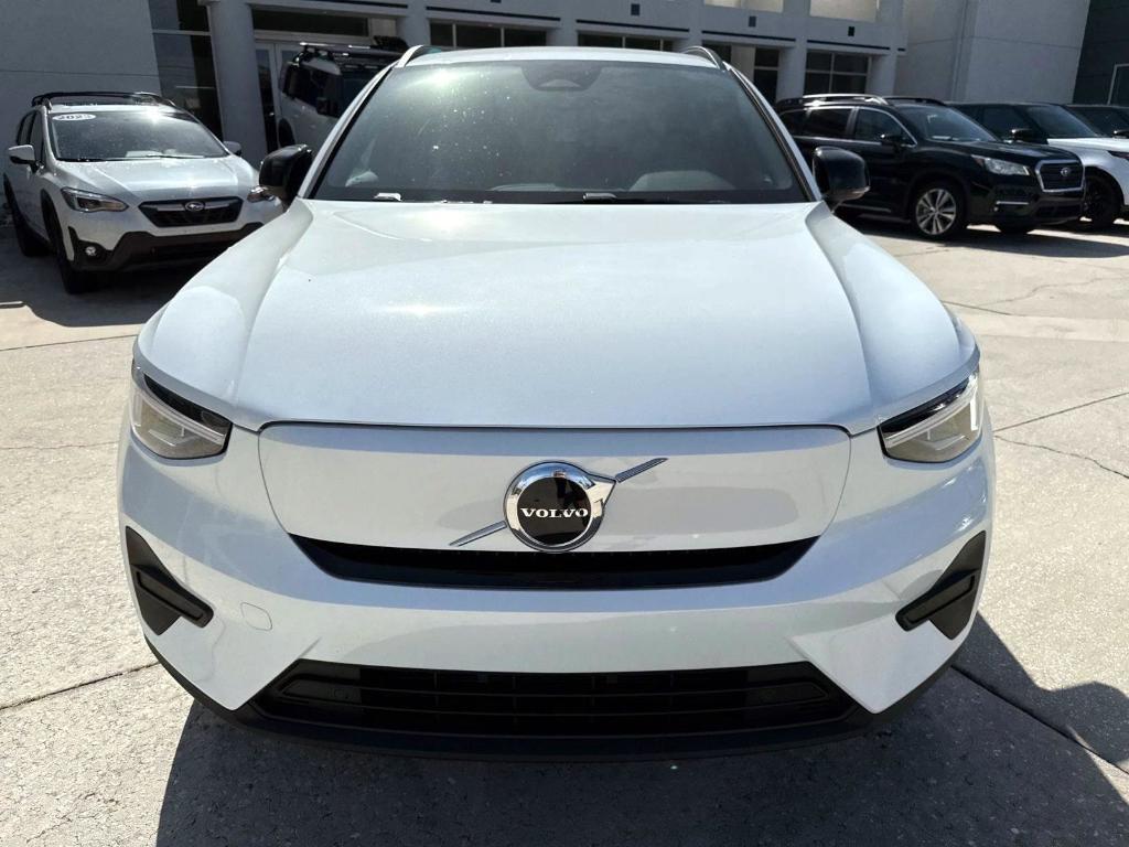 new 2025 Volvo EX40 car, priced at $55,435
