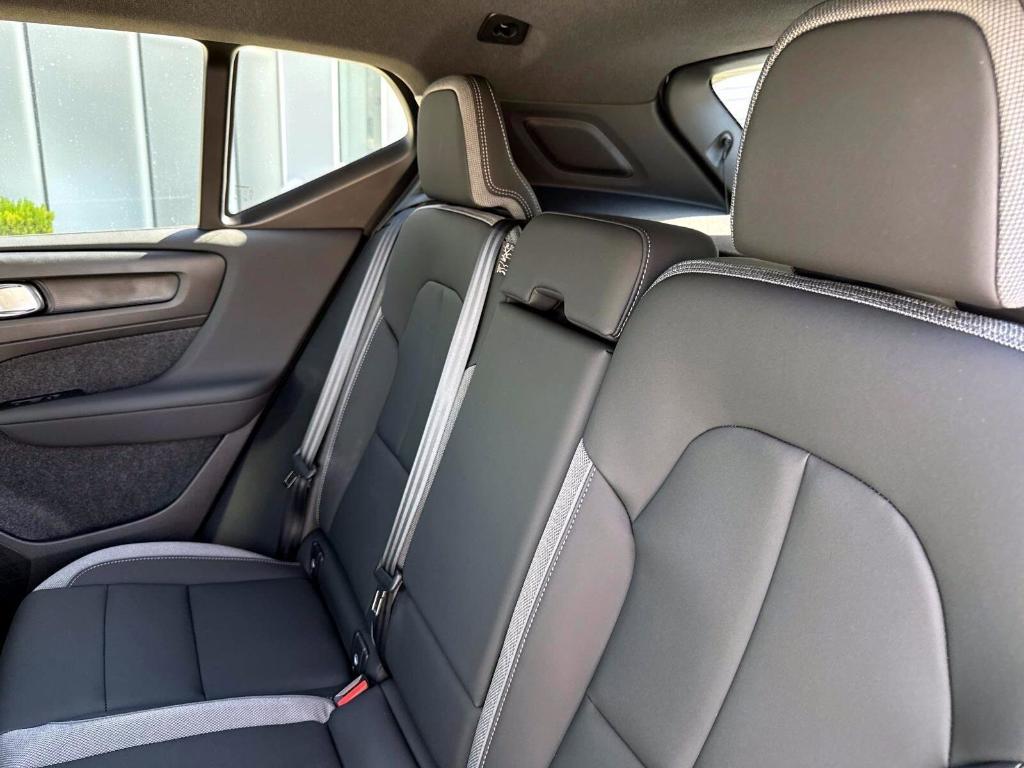 new 2025 Volvo EX40 car, priced at $49,435